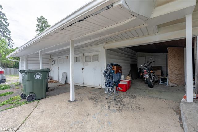 1500 28th Street NW, Canton, OH 44709