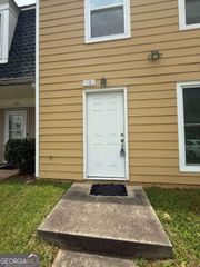 1501 Kessock Way, Stone Mountain, GA 30083