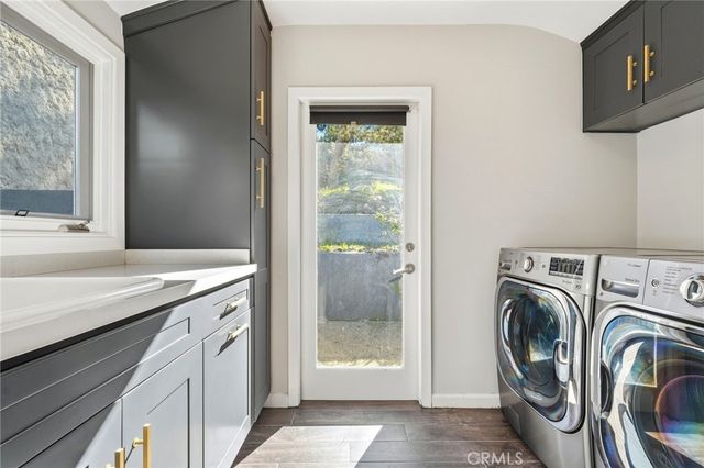 3148 Barbara Court, Los Angeles, CA 90068