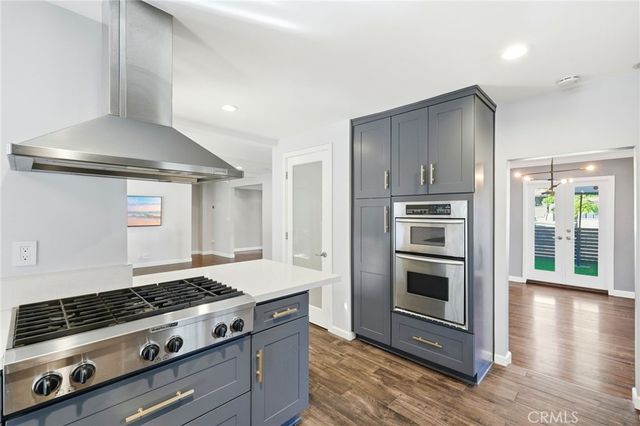 3148 Barbara Court, Los Angeles, CA 90068