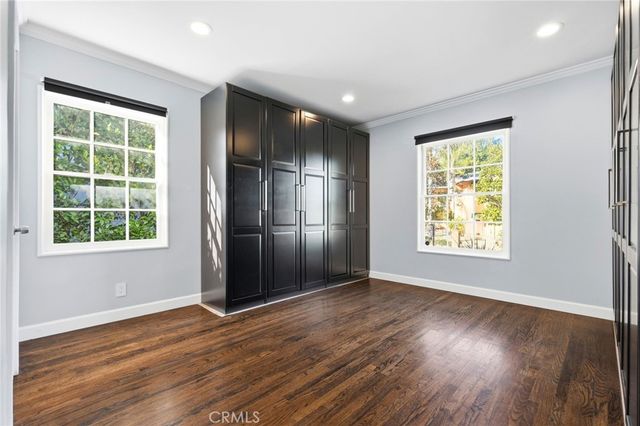 3148 Barbara Court, Los Angeles, CA 90068