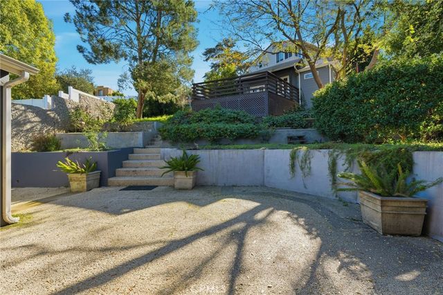 3148 Barbara Court, Los Angeles, CA 90068