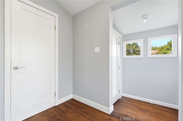 3148 Barbara Court, Los Angeles, CA 90068