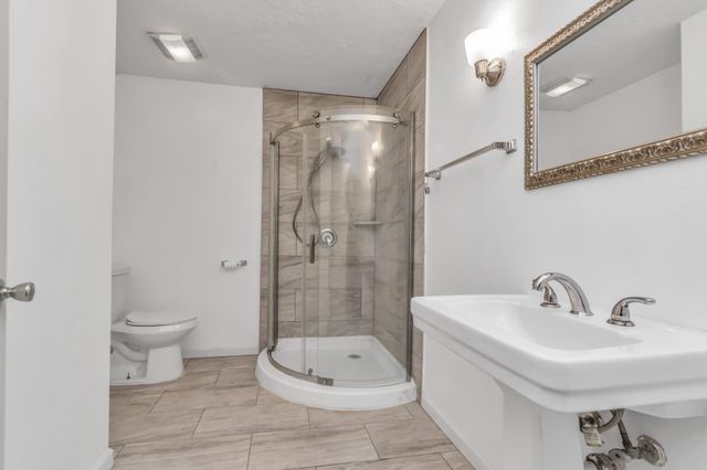 602 Everett Street, Conroe, TX 77301