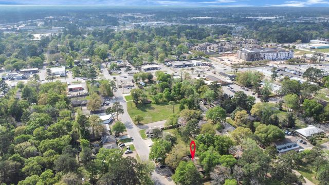 602 Everett Street, Conroe, TX 77301