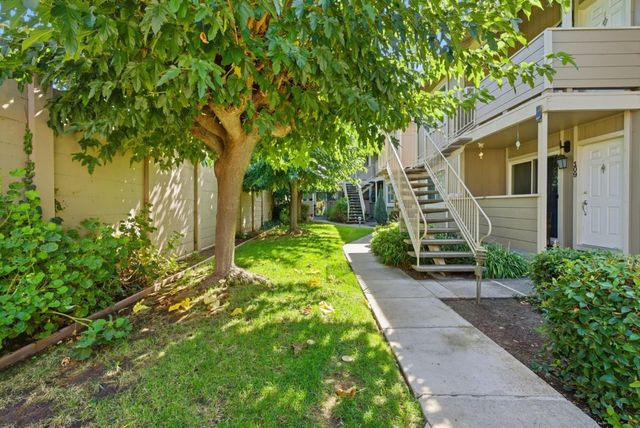 4970 Cherry Avenue 211, San Jose, CA 95118