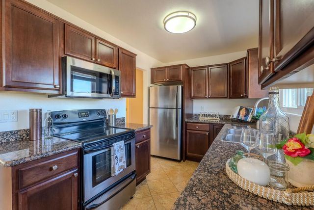 4970 Cherry Avenue 211, San Jose, CA 95118