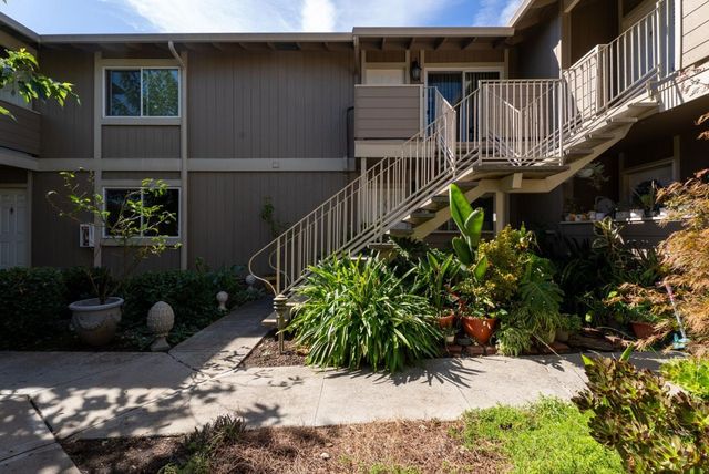 4970 Cherry Avenue 211, San Jose, CA 95118
