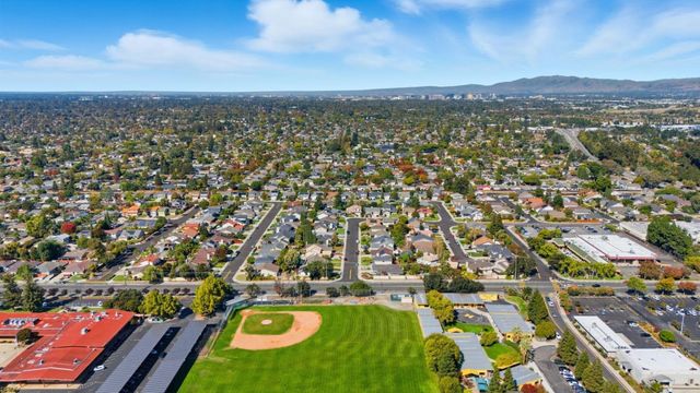 4970 Cherry Avenue 211, San Jose, CA 95118