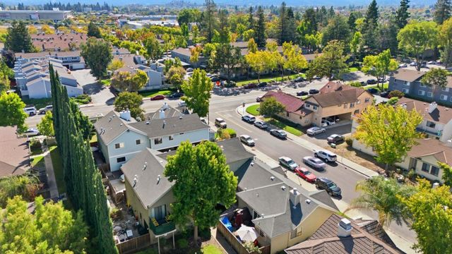 4970 Cherry Avenue 211, San Jose, CA 95118