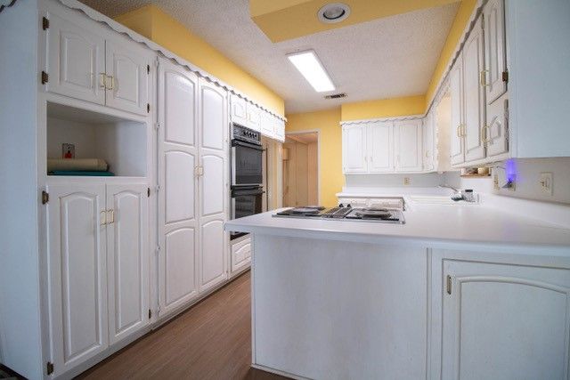 6108 Ed Coady Road, Edgecliff Village, TX 76134