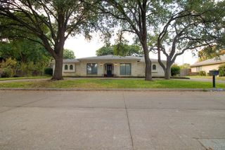 6108 Ed Coady Road, Edgecliff Village, TX 76134