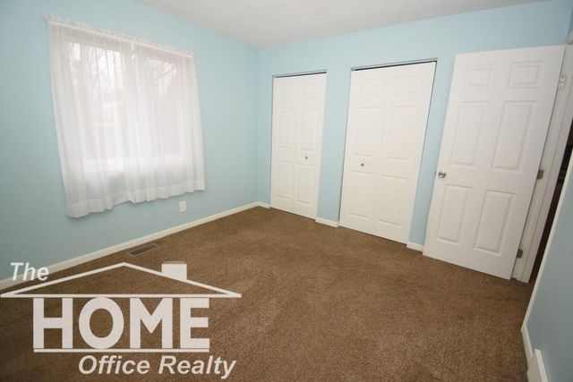 205 E Rolfe Street, Perry, MI 48872