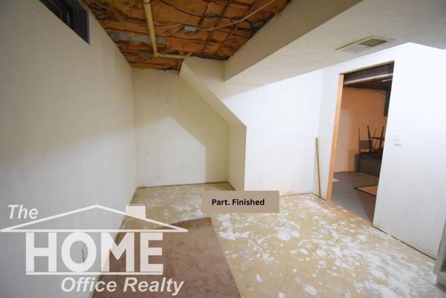 205 E Rolfe Street, Perry, MI 48872