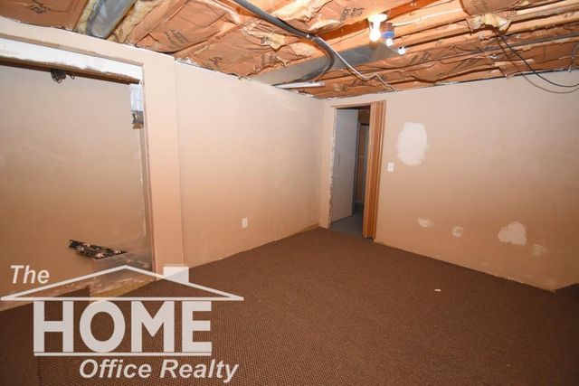 205 E Rolfe Street, Perry, MI 48872