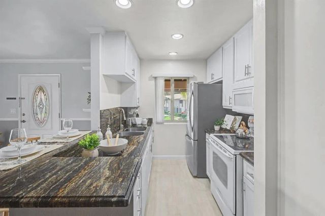 6410 Bell Bluff Avenue, San Diego, CA 92119