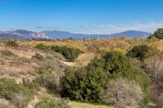 6410 Bell Bluff Avenue, San Diego, CA 92119