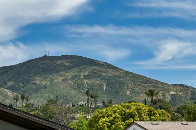 6410 Bell Bluff Avenue, San Diego, CA 92119