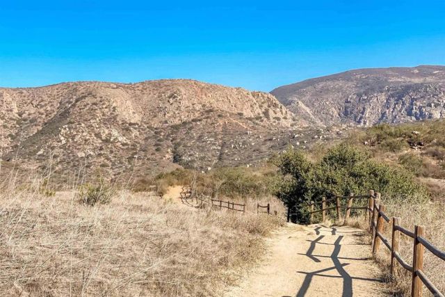 6410 Bell Bluff Avenue, San Diego, CA 92119