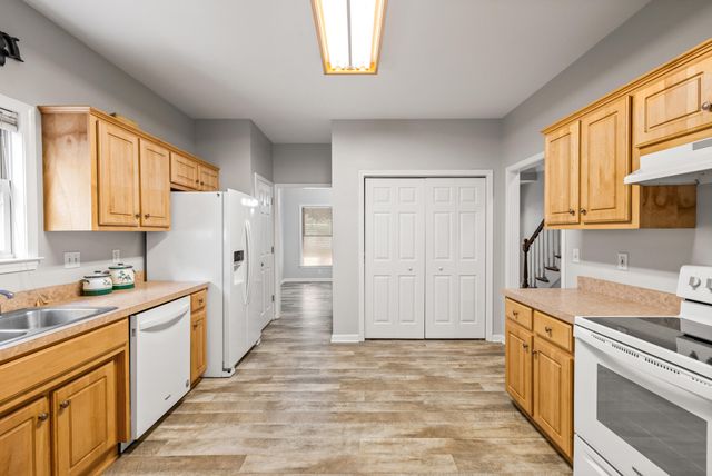 377 Church Street, Versailles, KY 40383