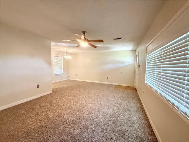 5946 Southmont Street, Houston, TX 77033
