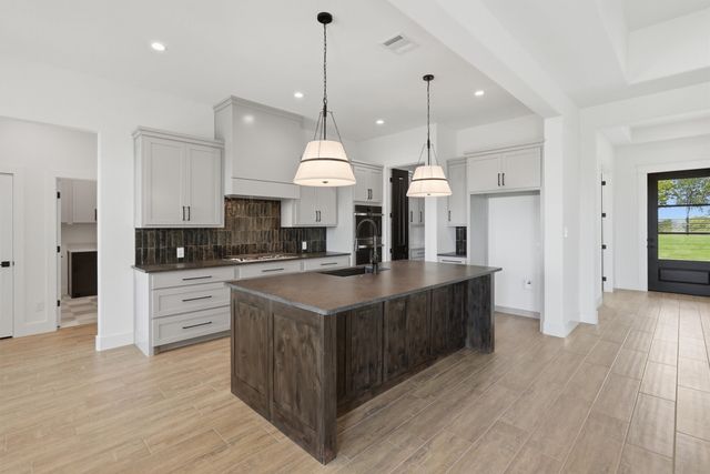 6132 County Road 1229, Godley, TX 76044