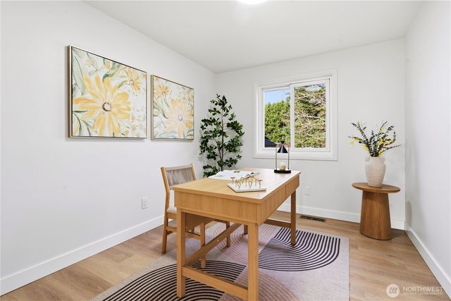 7475 NE 146th St, Kenmore, WA 98028