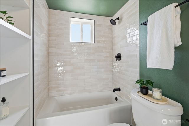 7475 NE 146th St, Kenmore, WA 98028