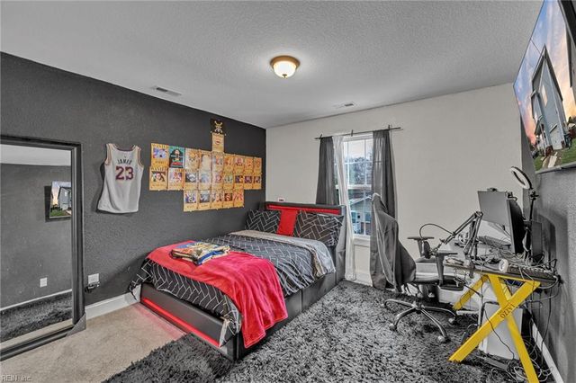 707 Pennsylvania AVE, Hampton, VA 23661