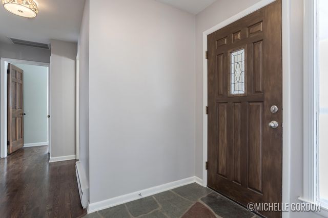 3880 N Big Spring Drive SW, Grandville, MI 49418