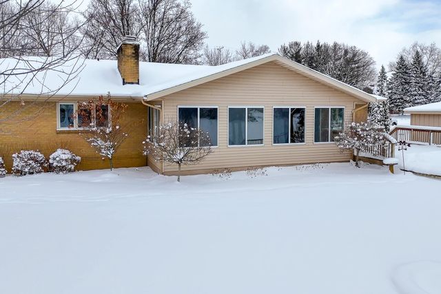 3880 N Big Spring Drive SW, Grandville, MI 49418