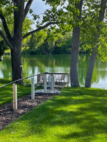 3880 N Big Spring Drive SW, Grandville, MI 49418