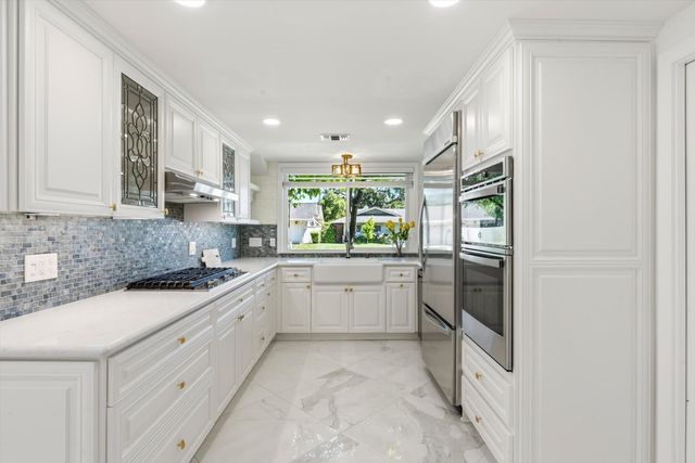 649 Morris Way, Sacramento, CA 95864