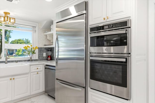 649 Morris Way, Sacramento, CA 95864