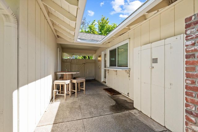 649 Morris Way, Sacramento, CA 95864