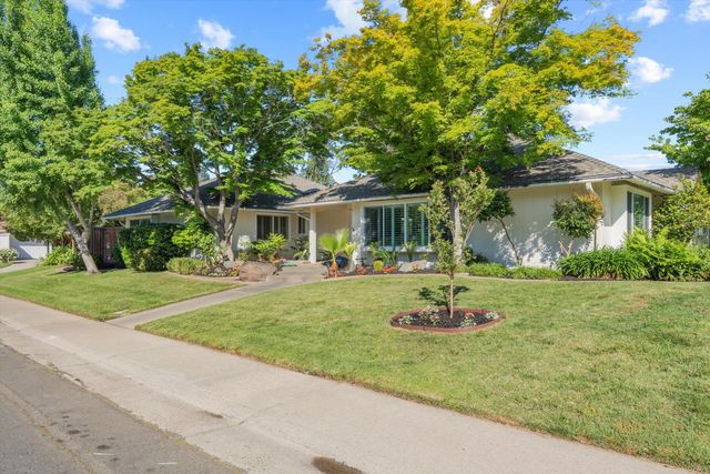 649 Morris Way, Sacramento, CA 95864