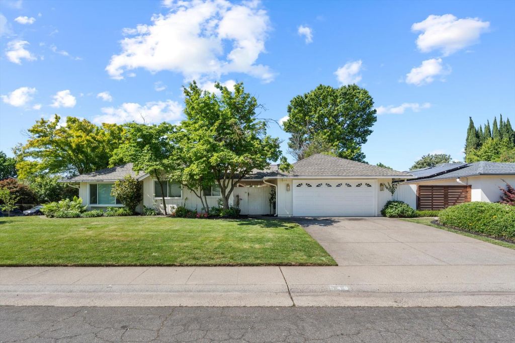 649 Morris Way, Sacramento, CA 95864