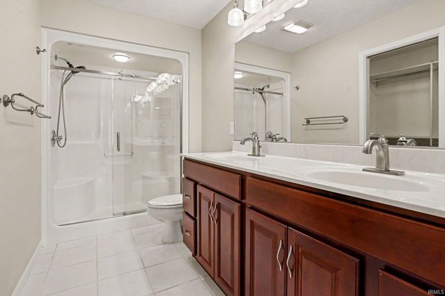 3972 Doral Lane, Elkhart, IN 46517