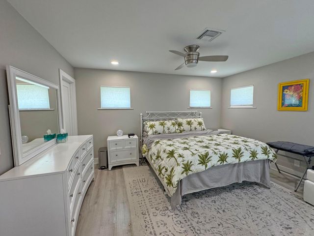 106 Periwinkle Drive, Hypoluxo, FL 33462