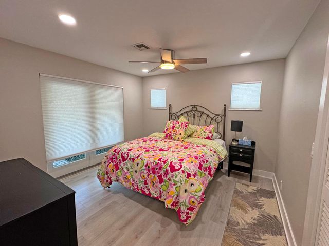 106 Periwinkle Drive, Hypoluxo, FL 33462