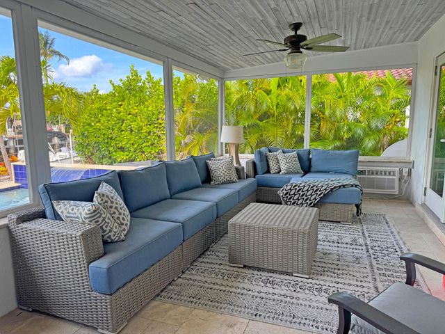 106 Periwinkle Drive, Hypoluxo, FL 33462