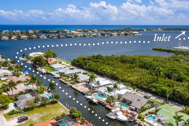 106 Periwinkle Drive, Hypoluxo, FL 33462