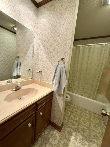 714 Rampart St Street, Lake Charles, LA 70607