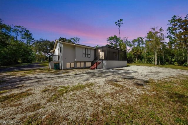 360 Desoto BLVD S, Naples, FL 34117