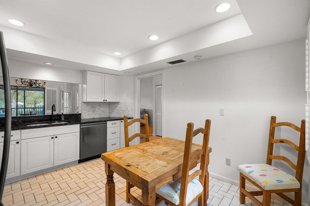 6403 SE Brandywine Court 223, Stuart, FL 34997