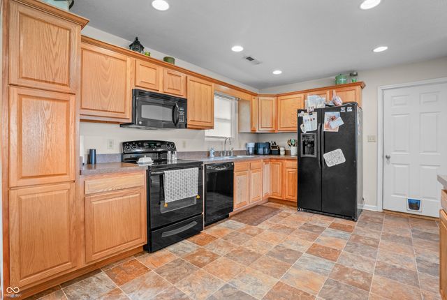 3465 W Smithland Freedom Street, Shelbyville, IN 46176