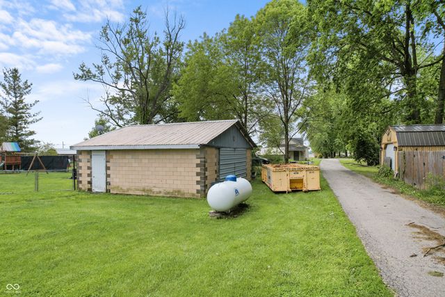 3465 W Smithland Freedom Street, Shelbyville, IN 46176