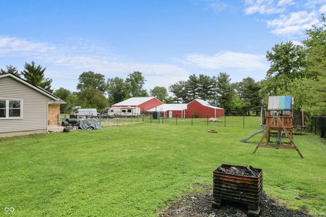 3465 W Smithland Freedom Street, Shelbyville, IN 46176