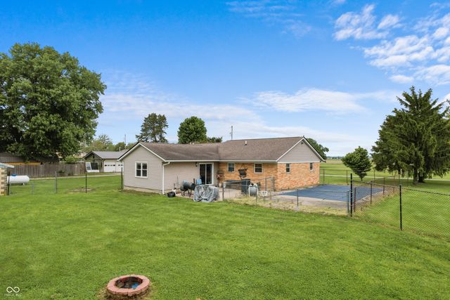 3465 W Smithland Freedom Street, Shelbyville, IN 46176