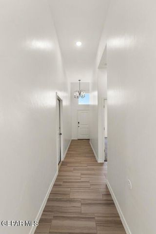 940 KEENLAND Avenue, El Paso, TX 79932